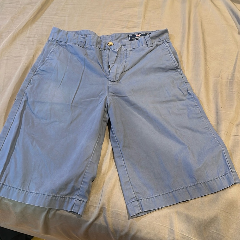 Boys Vineyard Vines shorts‎